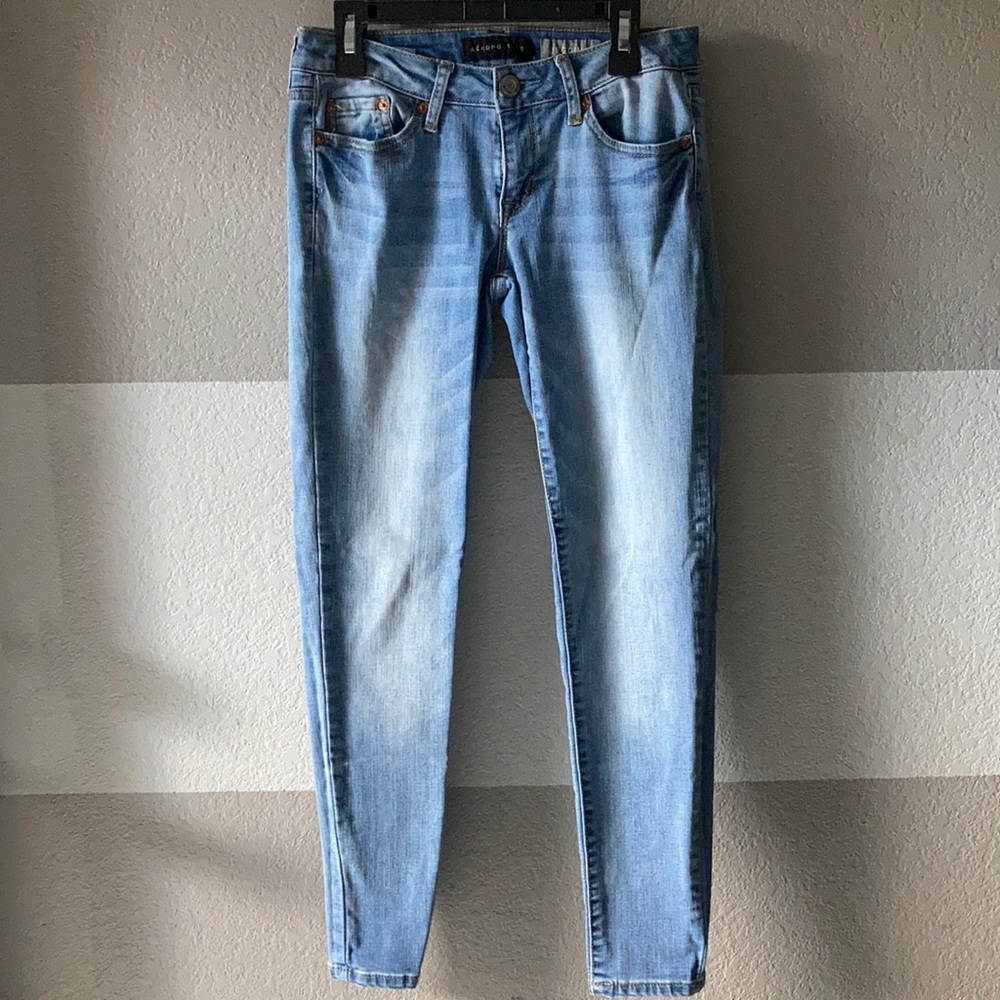 Aeropostale seriously stretchy low-rise jegging